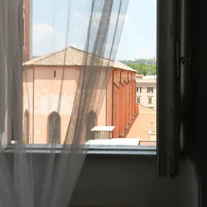 2* Гостевой дом White Vatican