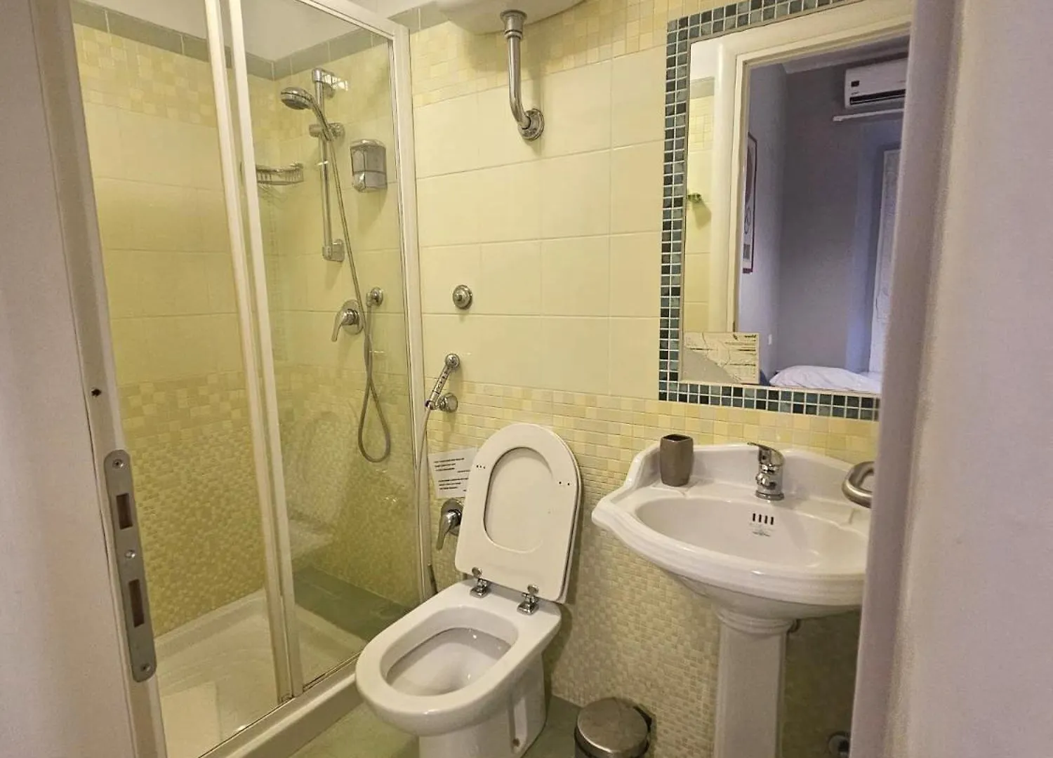 B-Cool (Adults Only) Bed & Breakfast Rome
