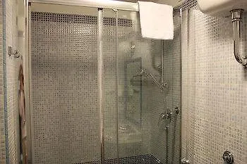 ***  B-Cool (Adults Only) Bed & Breakfast Rome Italy