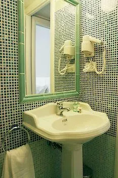 B-Cool (Adults Only) Bed & Breakfast Rome